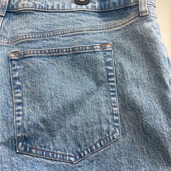 Abercrombie & Fitch '90s Straight Ultra High Rise Jeans - Picture 15 of 16